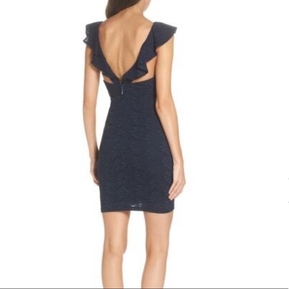 Navy blue lace Lulu’s dress - Picture 2 of 8